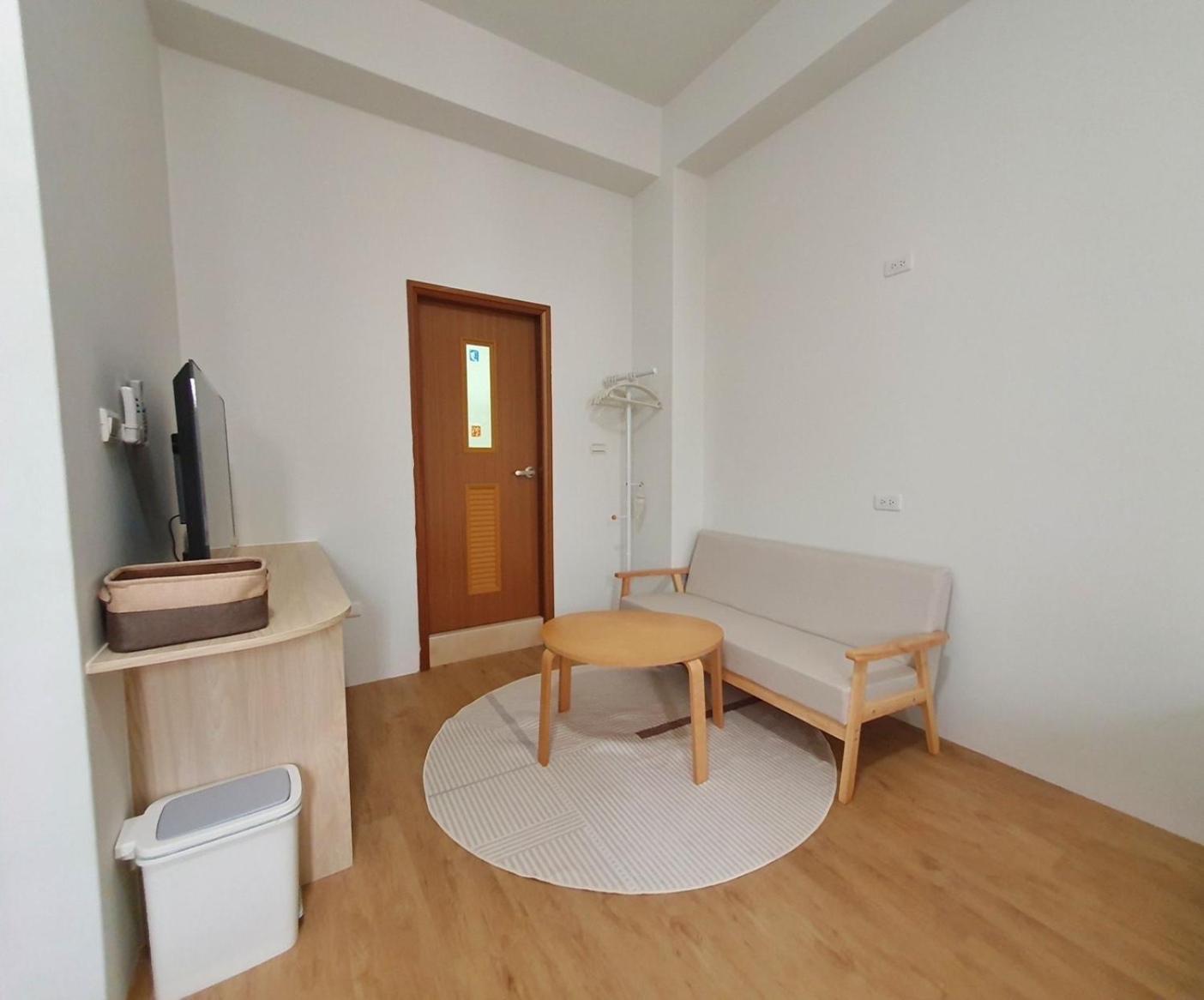 Travelers Hostel Маґун Екстер'єр фото