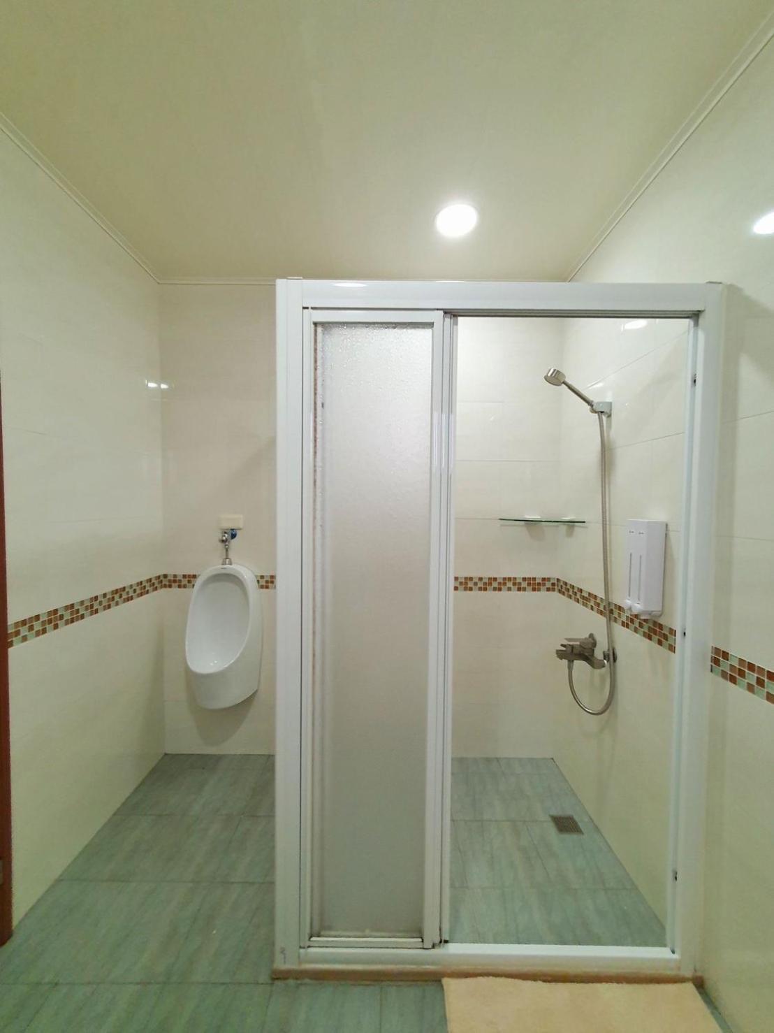 Travelers Hostel Маґун Екстер'єр фото